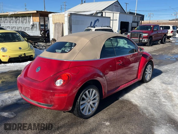 2009 Volkswagen Beetle S z VIN 3VWRF31Y29M401892, wystawiony jako Copart lot #89337485 z przebiegiem 136 394 mil mil oraz Czysty tytuł • Clean title. Historia ofert i sprzedaży dostępna na DreamBid. Obrazek 4.