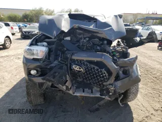 2018 Toyota Tacoma SR with VIN 3TMCZ5ANXJM175106, listed as a Copart auction lot 75247994 with 70,347 mi miles and Salvage Title. Bid and sale history available at carsss.com. Image 5.