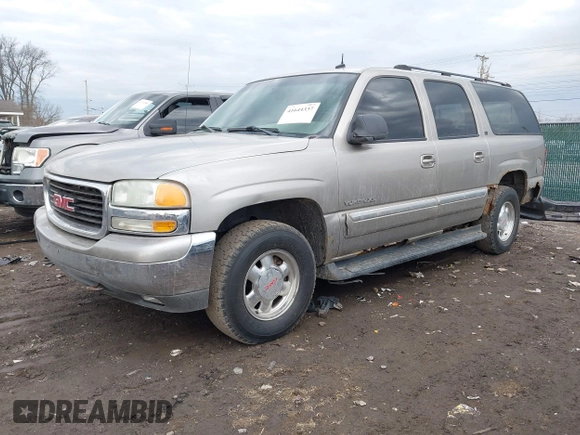 2002 GMC Yukon XL SLT with VIN 3GKFK16Z72G344251, listed as a IAAI auction lot 41644337 with 196,118 mi miles. Bid and sale history available at carsss.com. Image 2.