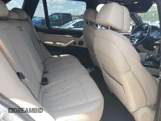 2017 BMW X5 sDrive35i z VIN 5UXKR2C3XH0U23288, wystawiony jako Copart lot #55292445 z przebiegiem 117 562 mil mil oraz Szkoda całkowita • Salvage title. Historia ofert i sprzedaży dostępna na DreamBid. Obrazek 10.