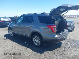 2014 Ford Explorer XLT with VIN 1FM5K8D81EGC20224, listed as a IAAI auction lot 42081013 with 97,374 mi miles and . Bid and sale history available at carsss.com. Image 3.