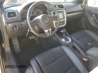 2011 Volkswagen Eos Komfort with VIN WVWBW7AHXBV004423, listed as a Copart auction lot 83606054 with 82,440 mi miles and Salvage Title. Bid and sale history available at DreamBid. Image 8.