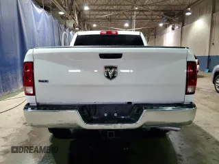 2023 Ram 1500 SLT z VIN 1C6RR6LG7PS564873, wystawiony jako Copart lot #42138175 z przebiegiem 33 847 mil mil oraz Nie do naprawy • Non repairable. Historia ofert i sprzedaży dostępna na DreamBid. Obrazek 6.