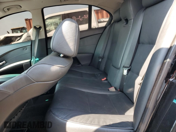 2005 BMW 5 Series 530i with VIN WBANA735X5CR57418, listed as a Copart auction lot 71579784 with 254,284 mi miles and Salvage Title. Bid and sale history available at DreamBid. Image 10.