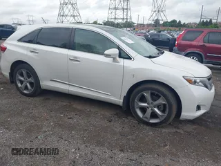 2014 Toyota Venza XLE z VIN 4T3BK3BB0EU101867, wystawiony jako IAAI lot #42301999 z przebiegiem 95 303 mil mil oraz . Historia ofert i sprzedaży dostępna na DreamBid. Obrazek 1.