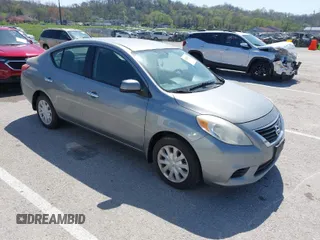 2012 Nissan Versa SL with VIN 3N1CN7AP8CL896108, listed as a IAAI auction lot 41984717 with 180,992 mi miles. Bid and sale history available at carsss.com. Image 1.