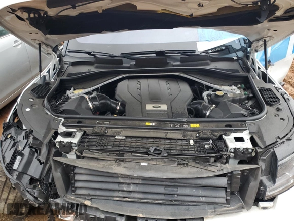2023 Land Rover Range Rover Autobiography z VIN SALK19E76PA013770, wystawiony jako Copart lot #88916225 z przebiegiem 64 666 mil mil oraz Nie do naprawy • Non repairable. Historia ofert i sprzedaży dostępna na DreamBid. Obrazek 12.