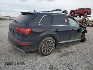 2017 Audi Q7 Premium Plus with VIN WA1LAAF76HD016853, listed as a Copart auction lot 87131584 with 0 mi miles and Salvage Title. Bid and sale history available at carsss.com. Image 3.