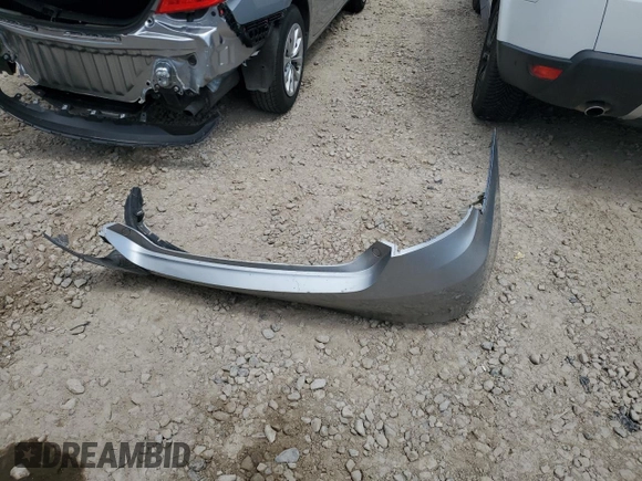 2017 Toyota Camry XLE z VIN 4T1BF1FKXHU756974, wystawiony jako Copart lot #55002515 z przebiegiem 68 858 mil mil oraz Szkoda całkowita • Salvage title. Historia ofert i sprzedaży dostępna na DreamBid. Obrazek 12.