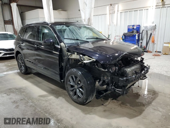 2022 Volkswagen Tiguan SE z VIN 3VV2B7AX0NM148761, wystawiony jako Copart lot #60618595 z przebiegiem 68 437 mil mil oraz Szkoda całkowita • Salvage title. Historia ofert i sprzedaży dostępna na DreamBid. Obrazek 4.