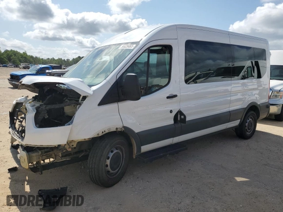 2018 Ford Transit Passenger XL z VIN 1FBZX2CM4JKB47817, wystawiony jako Copart lot #54428465 z przebiegiem 204 352 mil mil oraz Szkoda całkowita • Salvage title. Historia ofert i sprzedaży dostępna na DreamBid. Obrazek 1.