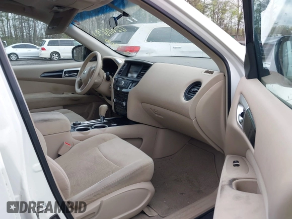 2013 Nissan Pathfinder SV with VIN 5N1AR2MM2DC616205, listed as a IAAI auction lot 42018693 with 132,148 mi miles. Bid and sale history available at carsss.com. Image 5.