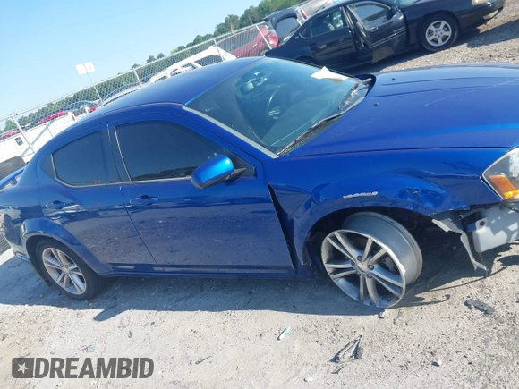 2014 Dodge Avenger SXT z VIN 1C3CDZCG7EN201911, wystawiony jako IAAI lot #42323606 z przebiegiem 149 714 mil mil oraz . Historia ofert i sprzedaży dostępna na DreamBid. Obrazek 13.