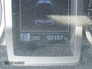 2017 Toyota Tacoma SR5 z VIN 5TFCZ5AN1HX116806, wystawiony jako IAAI lot #41839628 z przebiegiem 90 197 mil mil oraz . Historia ofert i sprzedaży dostępna na DreamBid. Obrazek 16.