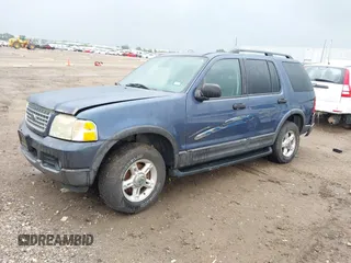 2003 Ford Explorer XLT with VIN 1FMZU73K73ZA63805, listed as a IAAI auction lot 42217052 with 266,219 mi miles and . Bid and sale history available at carsss.com. Image 2.