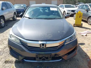 2017 Honda Accord Sedan LX with VIN 1HGCR2F32HA078464, listed as a IAAI auction lot 41914217 with 207,370 mi miles. Bid and sale history available at carsss.com. Image 11.