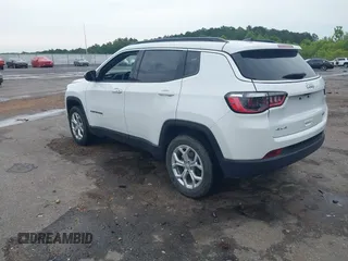 2024 Jeep Compass Latitude with VIN 3C4NJDBN5RT100534, listed as a IAAI auction lot 42190920 with 22,263 mi miles and . Bid and sale history available at carsss.com. Image 3.