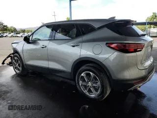 2025 Chevrolet Blazer LT с VIN 3GNKBHR47SS205325, выставлен на аукционе Copart как лот 63508135 с пробегом 1 977 миль миль и Чистый • Clean title. История ставок и продаж доступна на DreamBid. Изображение 2.
