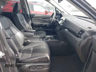 2022 Honda Pilot Elite with VIN 5FNYF6H04NB025212, listed as a IAAI auction lot 42430032 with 69,427 mi miles and . Bid and sale history available at DreamBid. Image 5.