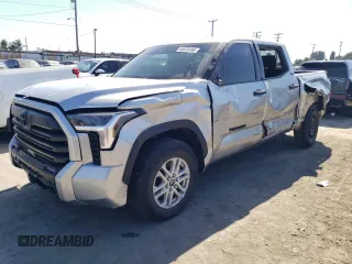 2022 Toyota Tundra 2WD SR5 with VIN 5TFLA5AB8NX015349, listed as a Copart auction lot 68870194 with 34,977 mi miles and Salvage Title. Bid and sale history available at carsss.com. Image 1.