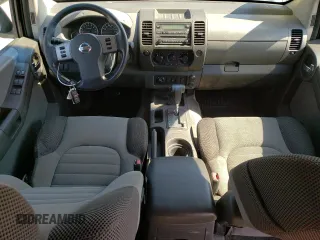 2005 Nissan Xterra S z VIN 5N1AN08W55C611593, wystawiony jako Copart lot #57780103 z przebiegiem 204 801 mil mil oraz Szkoda całkowita • Salvage title. Historia ofert i sprzedaży dostępna na DreamBid. Obrazek 8.