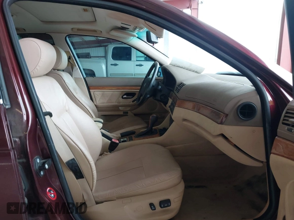 1997 BMW 5 Series 528iA with VIN WBADD6323VBW15656, listed as a IAAI auction lot 41777667 with 142,443 mi miles. Bid and sale history available at carsss.com. Image 5.