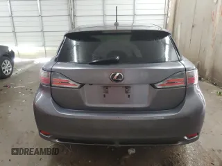 2012 Lexus CT 200h z VIN JTHKD5BH5C2078777, wystawiony jako Copart lot #56070115 z przebiegiem 136 411 mil mil oraz Szkoda całkowita • Salvage title. Historia ofert i sprzedaży dostępna na DreamBid. Obrazek 6.