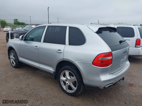 2008 Porsche Cayenne with VIN WP1AA29P68LA06987, listed as a IAAI auction lot 41963146 with 97,007 mi miles. Bid and sale history available at carsss.com. Image 3.