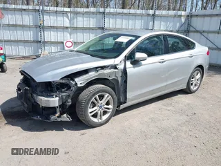 2018 Ford Fusion SE z VIN 3FA6P0H77JR226390, wystawiony jako IAAI lot #42120981 z przebiegiem 114 057 mil mil oraz . Historia ofert i sprzedaży dostępna na DreamBid. Obrazek 20.