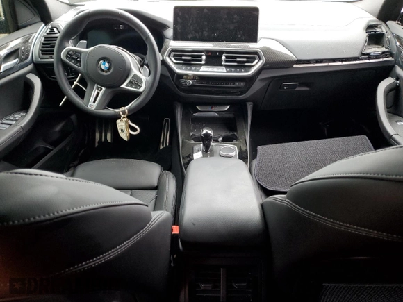 2024 BMW X4 M40i z VIN 5UX43DT09R9U93650, wystawiony jako Copart lot #50173205 z przebiegiem Nie podano mil oraz Szkoda całkowita • Salvage title. Historia ofert i sprzedaży dostępna na DreamBid. Obrazek 8.