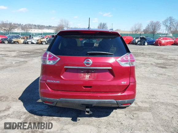 2015 Nissan Rogue SL with VIN 5N1AT2MT4FC921992, listed as a IAAI auction lot 41754087 with 211,116 mi miles. Bid and sale history available at carsss.com. Image 17.