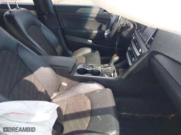 2018 Hyundai Sonata Limited with VIN 5NPE34AF5JH716100, listed as a IAAI auction lot 41649547 with 76,722 mi miles. Bid and sale history available at carsss.com. Image 5.
