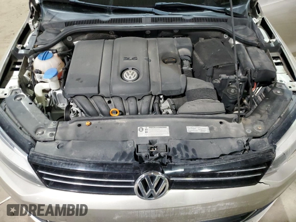 2013 Volkswagen Jetta SE z VIN 3VWDX7AJ7DM235072, wystawiony jako Copart lot #87107304 z przebiegiem 142 286 mil mil oraz Czysty tytuł • Clean title. Historia ofert i sprzedaży dostępna na DreamBid. Obrazek 11.