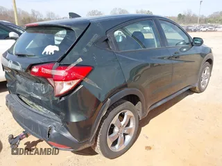 2018 Honda HR-V LX with VIN 3CZRU6H3XJG727005, listed as a IAAI auction lot 41810742 with 82,778 mi miles. Bid and sale history available at carsss.com. Image 4.