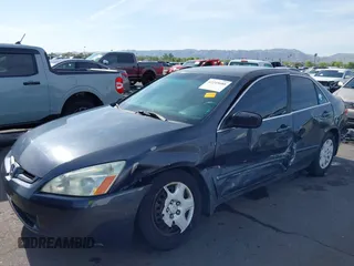2003 Honda Accord LX z VIN 3HGCM563X3G703798, wystawiony jako IAAI lot #42245680 z przebiegiem 200 875 mil mil oraz . Historia ofert i sprzedaży dostępna na DreamBid. Obrazek 17.