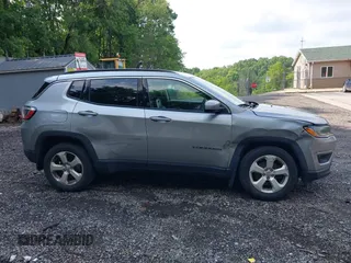 2018 Jeep Compass Latitude with VIN 3C4NJDBB8JT434339, listed as a IAAI auction lot 42404248 with 131,295 mi miles and . Bid and sale history available at DreamBid. Image 14.