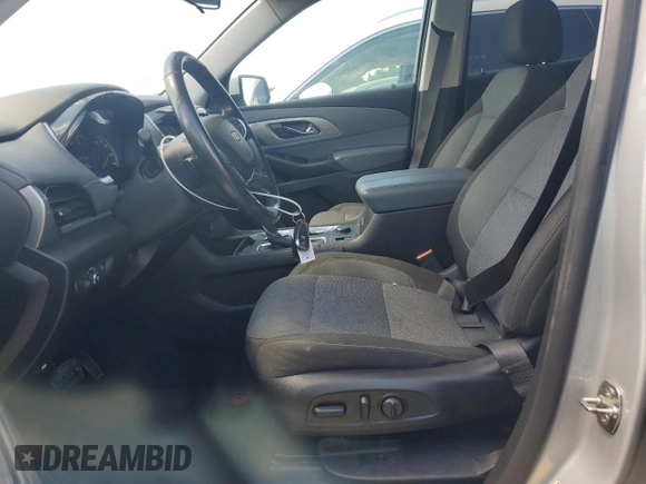 2019 Chevrolet Traverse LT Cloth with VIN 1GNERGKW3KJ269071, listed as a Copart auction lot 61063245 with 155,058 mi miles and Salvage title. Bid and sale history available at DreamBid. Image 7.