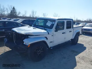 2022 Jeep Gladiator Texas Trail with VIN 1C6HJTAG3NL151845, listed as a IAAI auction lot 40215896 with 46,374 mi miles. Bid and sale history available at carsss.com. Image 2.
