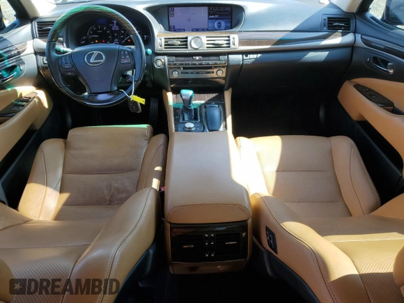 2013 Lexus LS 460 z VIN JTHBL5EF0D5120480, wystawiony jako Copart lot #57443725 z przebiegiem 183 390 mil mil oraz Szkoda całkowita • Salvage title. Historia ofert i sprzedaży dostępna na DreamBid. Obrazek 8.