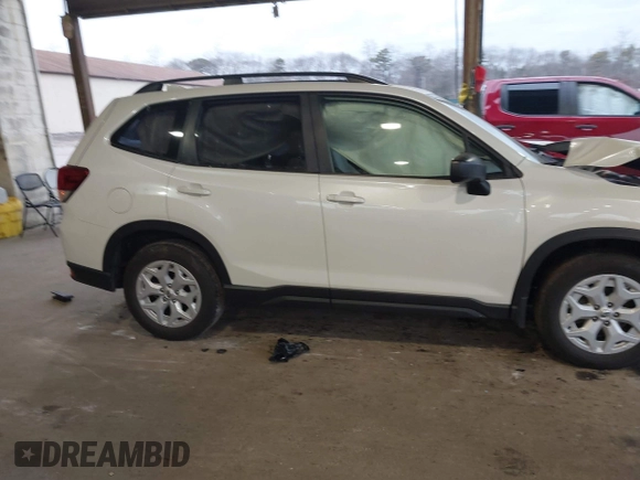 2021 Subaru Forester with VIN JF2SKADC6MH582725, listed as a IAAI auction lot 41270709 with 31,206 mi miles. Bid and sale history available at carsss.com. Image 14.