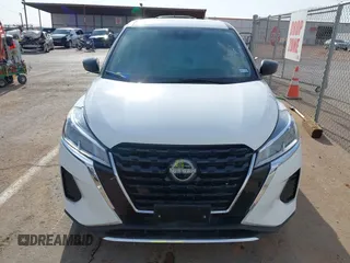 2023 Nissan Kicks S z VIN 3N1CP5BV4PL571134, wystawiony jako IAAI lot #41895869 z przebiegiem 25 128 mil mil oraz . Historia ofert i sprzedaży dostępna na DreamBid. Obrazek 12.