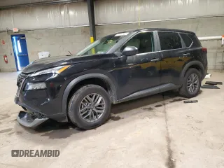 2023 Nissan Rogue S z VIN 5N1BT3AB7PC853016, wystawiony jako Copart lot #60350675 z przebiegiem 56 036 mil mil oraz Czysty tytuł • Clean title. Historia ofert i sprzedaży dostępna na DreamBid. Obrazek 1.