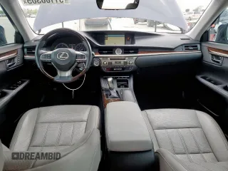 2018 Lexus ES 350 z VIN 58ABK1GG1JU097087, wystawiony jako Copart lot #51100305 z przebiegiem 105 344 mil mil oraz Czysty tytuł • Clean title. Historia ofert i sprzedaży dostępna na DreamBid. Obrazek 8.