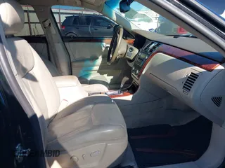 2006 Cadillac DTS w/1SC with VIN 1G6KD57Y26U156907, listed as a IAAI auction lot 42101639 with 188,886 mi miles. Bid and sale history available at carsss.com. Image 5.
