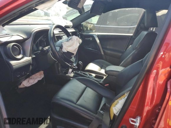 2017 Toyota RAV4 SE z VIN JTMNFREV7HJ130442, wystawiony jako Copart lot #62579955 z przebiegiem 117 519 mil mil oraz Szkoda całkowita • Salvage title. Historia ofert i sprzedaży dostępna na DreamBid. Obrazek 7.