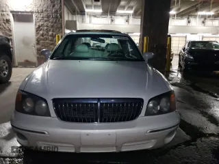 2002 Hyundai XG L with VIN KMHFU45E42A217215, listed as a Copart auction lot 84450314 with 179,904 mi miles and Salvage Title. Bid and sale history available at carsss.com. Image 5.