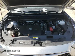 2021 Toyota Highlander L with VIN 5TDBZRBH9MS546739, listed as a Copart auction lot 52538315 with 31,286 mi miles and Non repairable. Bid and sale history available at DreamBid. Image 12.