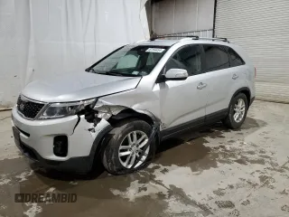 2014 Kia Sorento LX with VIN 5XYKTCA67EG497246, listed as a Copart auction lot 54569585 with 137,267 mi miles and Non Repairable. Bid and sale history available at carsss.com. Image 1.