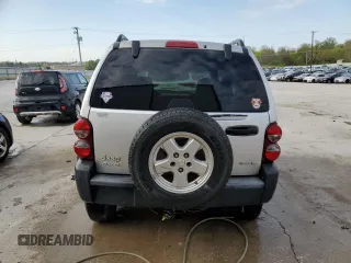 2006 Jeep Liberty Sport z VIN 1J4GL48K56W178859, wystawiony jako Copart lot #53146715 z przebiegiem 223 064 mil mil oraz Nie do naprawy • Non repairable. Historia ofert i sprzedaży dostępna na DreamBid. Obrazek 6.