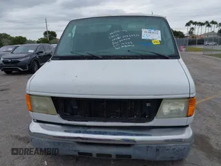 2007 Ford Econoline Passenger XL with VIN 1FBNE31L87DA19792, listed as a IAAI auction lot 41303532 with 71,444 mi miles. Bid and sale history available at carsss.com. Image 6.